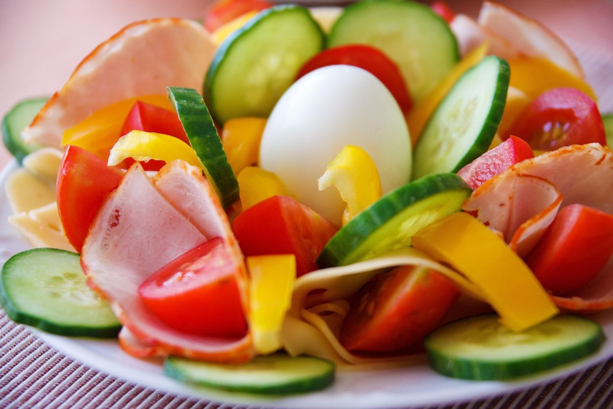Salatadaki Salatalıkların Kıtır Kalması İçin Tek Bir Adım