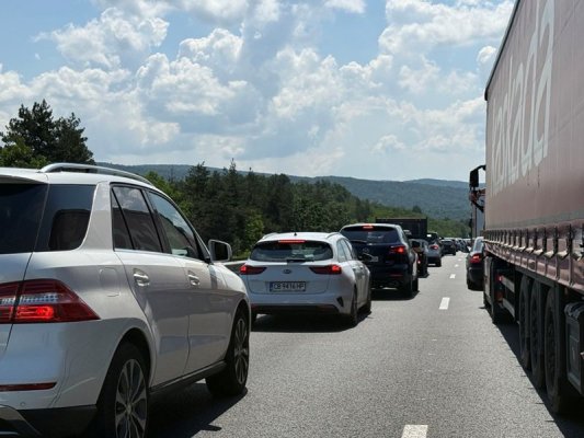 Bulgaristan'da Yolların Son Durumu: Otoyollarda Kısıtlamalar ve Hava Uyarısı