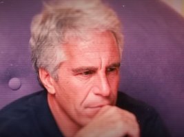 Jeffrey Epstein'ın Sözde Aracısı Paris Yakınlarında Ölü Bulundu