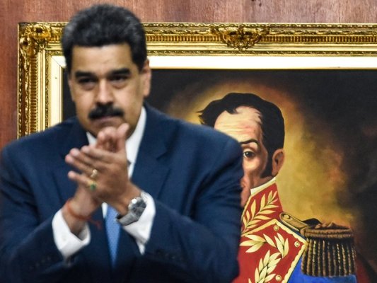 Maduro Yargılamasının Haziran 2027'de Başlamasını İstedi