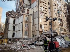 Rus Füzeleri Odesa'yı Vurdu: Tüm Halka Sığınaklara Çağrı