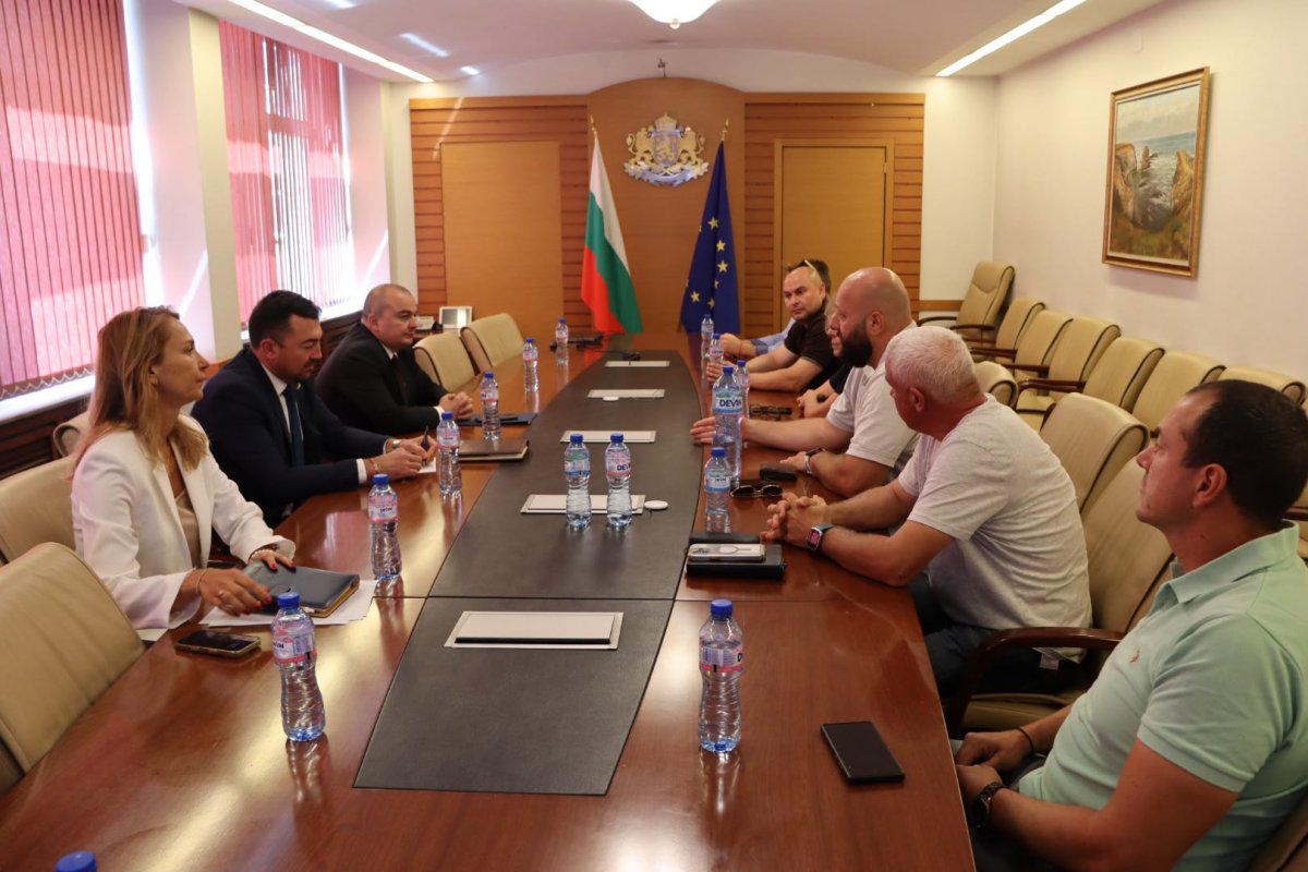 Abrovski: Pazarlama Bulgar Şarabını İleriye Taşıyabilir