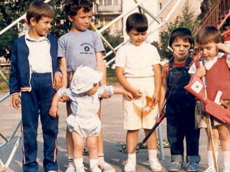 Fotoğraf Bilmecesinin Cevabı: Şapkalı Çocuk, Bulgar Tiyatro ve Sinemasının Kötü Çocuğu Oldu