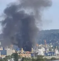 Varna'da Büyük Yangın: Asparuhov Köprüsü Altında Alevler Yükseldi