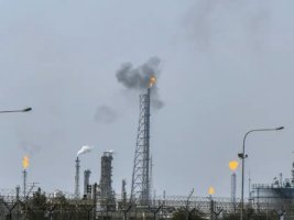 İran, Kuveyt'teki Kilit Petrol Tesisini Vurdu: Yaralılar Var