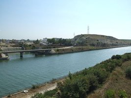 Tuna Nehri'nde Tarihi Düşük Su Seviyesi: Gemi Taşımacılığı Durma Noktasında