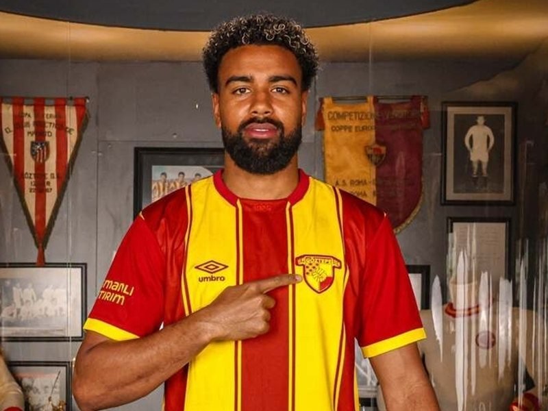 Muri Stoilov, Göztepe'ye Eski Levski ve Ludogorets'li Stoperi Transfer Etti