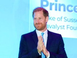 Prens Harry Londra Varıyor