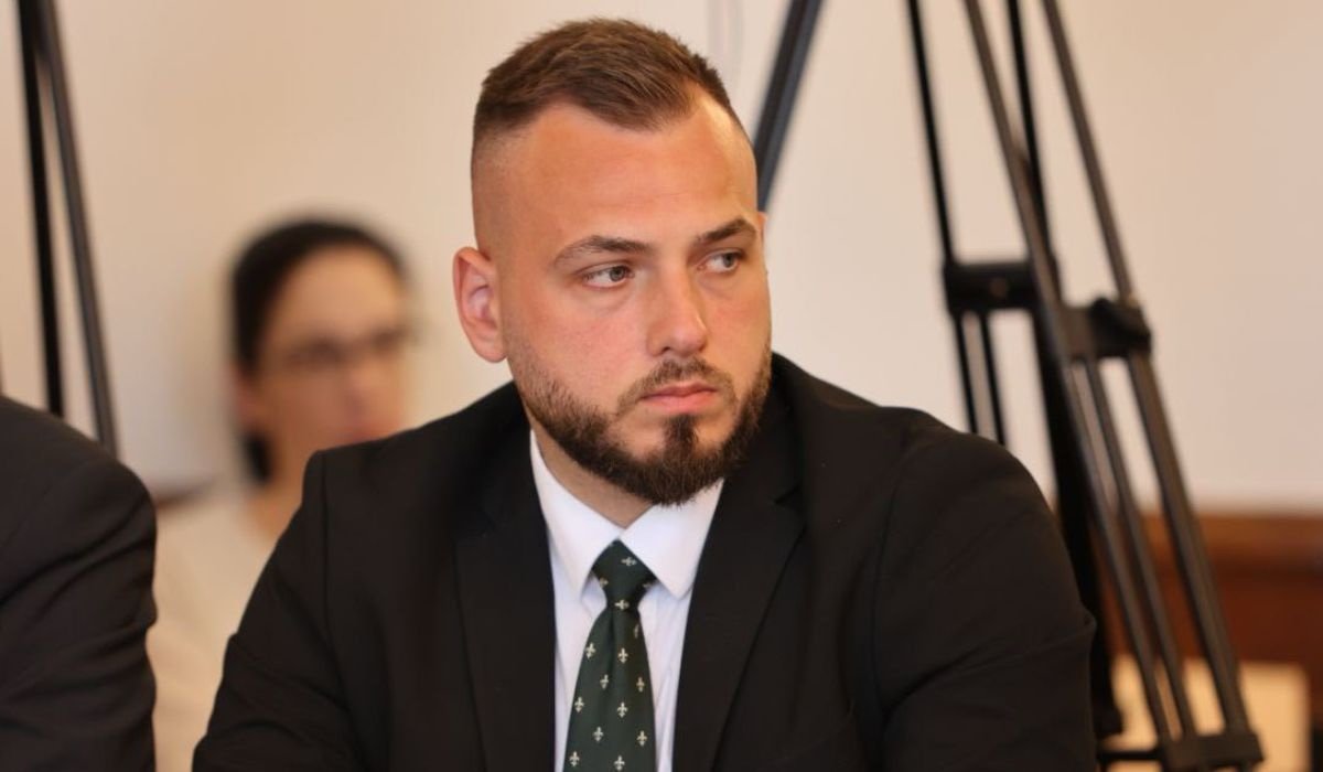 Vızrajdane: Hükümet Yabancı İşçi Konusunda Kamuyu Yanıltıyor