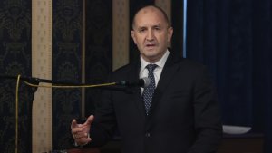 Radev'den Bütçe İçin Önemli Söz: Emekli Maaşları Kesilmeyecek