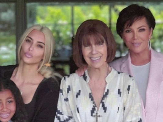 Kim Kardashian'ın Büyükannesi Mary Jo Campbell Hayatını Kaybetti
