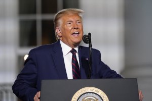 Trump Grönland'ı Satın Almak İstiyor: 3 Yıl İçinde Olmazsa Yüzde 25 Gümrük Vergisi