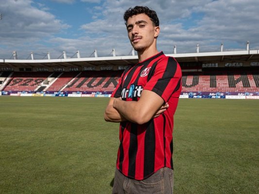 Porto Altyapısından Yetişen Sağ Bek Lokomotiv Sofya'ya İmza Attı