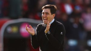 İraola, Liverpool'da İlk Açıklamasını Yaptı