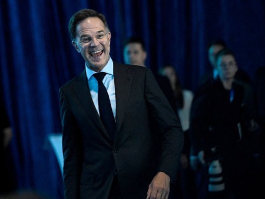 Rutte'den NATO'da Endüstriyel Devrim Çağrısı: Makinelerin Uğultusu Kükremeye Dönüşmeli