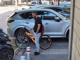 Asenovgrad'da Kadına Çarpan Motosikletli, Ölümün Ardından da Trafik Kurallarını İhlal Etti