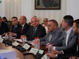 Demerdzhiev: Bariyerlerde Eksik Parçalar Var, Denetimlerden Sonra Kamyonlar Toplu Lastik Değiştiriyor