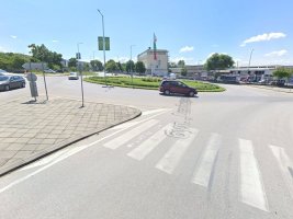 Karlovo'da Drift Yapan Sürücü Terasa Çarptı, 3000 Leva Ceza Aldı
