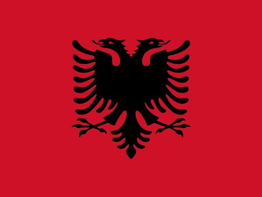 Arnavutluk'taki Protestoda 6 Polis ve 11 Gösterici Yaralandı