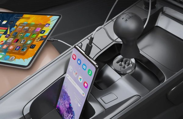 Sürücülerin Çoğu Telefonunu Arabada Yanlış Şarj Ediyor ve Bunun Farkında Bile Değil
