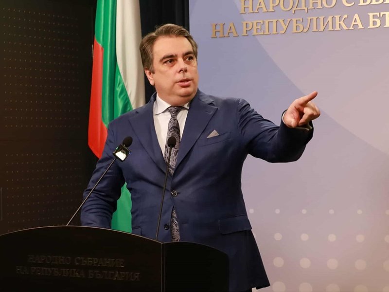 Asen Vasilev: Radev Kabinesinin Bütçesi Daha Kötü