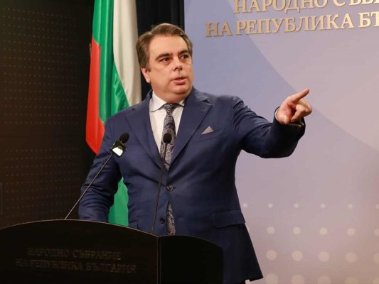 Asen Vasilev: Radev Kabinesinin Bütçesi Daha Kötü