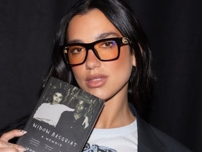 Kosova Google Haritalar'a Girdi: Dua Lipa'nın Minyatür Figürü Ziyaretçilere Rehberlik Edecek