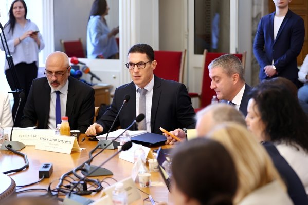 Bulgaristan'da Sağlık Bütçesi Onaylandı