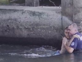 Pazardzhik'te Genç Bir Kızın Nehirde Boğulmak Üzere Olması