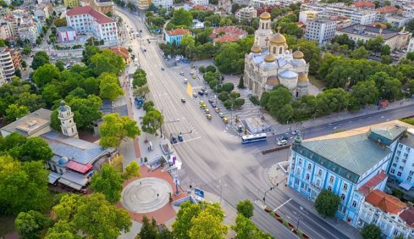 Varna'da Yeni Bir Emlak Skandalı: Geri-Nicol Karıştı mı?