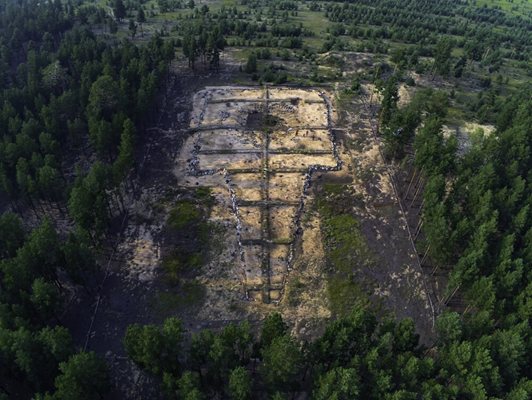 Moğolistan'daki Hun aristokrasisinin mezar kompleksleri