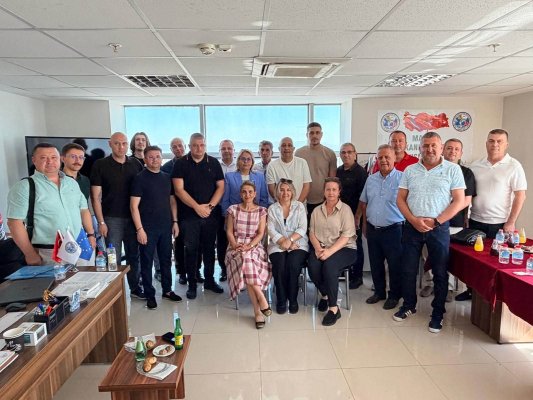 DPS Temsilcileri Manisa'da Bulgar Göçmenlerle Görüştü