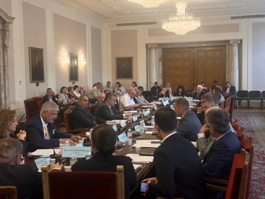 Sağlık Komisyonu, Ulusal Sağlık Sigortası Fonu Bütçe Tasarısını Kabul Etti