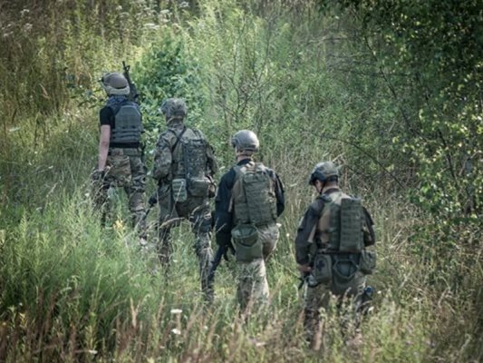 Rusya-Gürcistan Sınırında Binlerce Kişi Toplanıyor