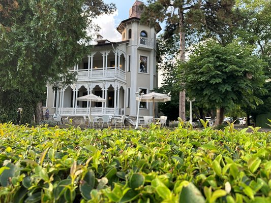 Mimar Dabko Dabkov tarafından projelendirilen Burov'un evi.