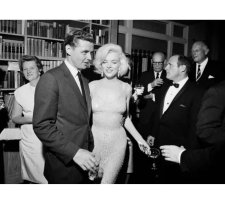 Marilyn Monroe'nun Ölümüyle İlgili Yeni Bir Komplo Teorisi Ortaya Atıldı