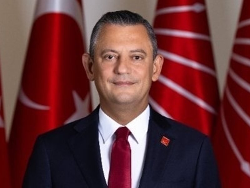Türk Savcılığı, Yeni Parti Lideri Özgür Özel'in Dokunulmazlığının Kaldırılmasını İstedi