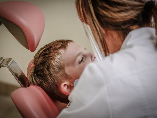 Teteven'de Diş Kliniğinde Sahte Muayene Skandalı: 330 Bin Levadan Fazla Vurgun