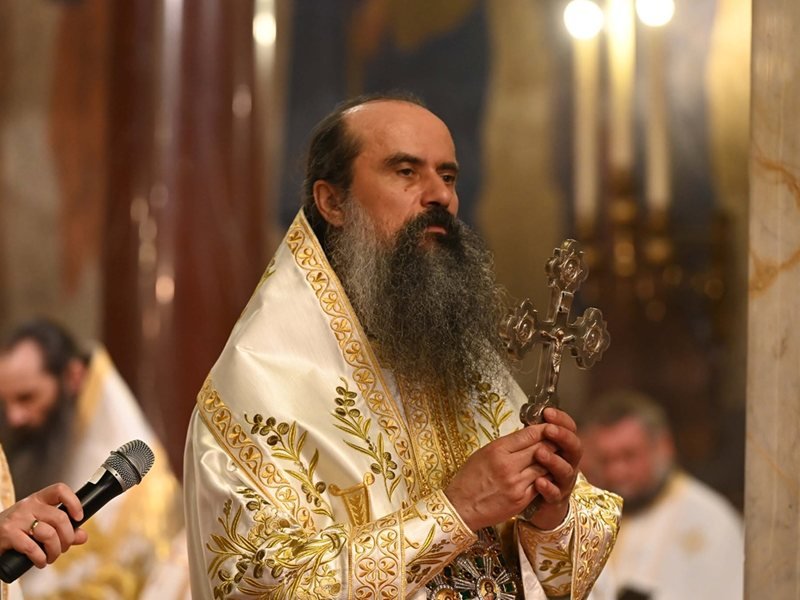 Patriarh Daniil: Ortodoks Hristiyanlar için kutsal haç hayatın ağacıdır