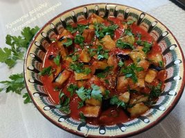 Sarımsaklı Domatesle Kızarmış Kabak ve Patlıcan
