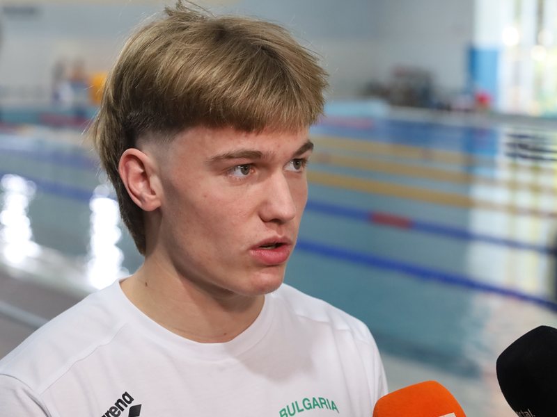 Daren Kirilov Avrupa Şampiyonası'nda 50 Metre Sırtta Yarıştı