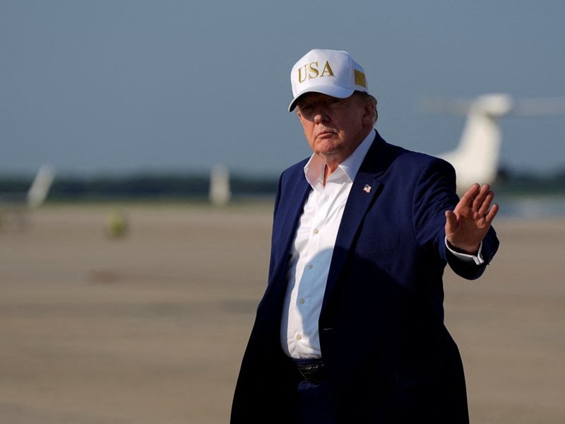 Trump'ın Golf Kulübü Üzerinde İki Uçak İntiharı