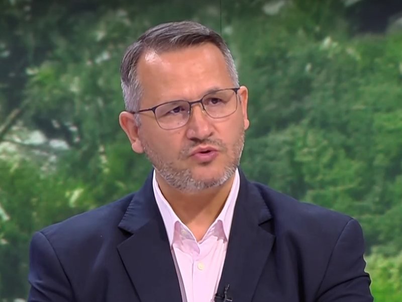Eski Tarım Bakanı İvan Hristanov Cumhurbaşkanlığına Aday Oluyor, 'Ahat'tan Denis Rizov Girişim Komitesinde