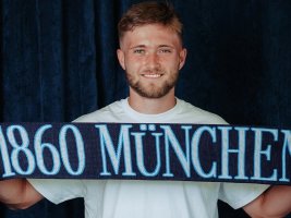 Münih 1860, Phil Collins'in Oğluyla Sözleşme İmzaladı