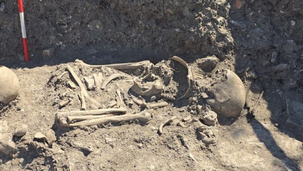 Loveç'te eşi benzeri görülmemiş arkeolojik keşif! Eşsiz buluntular