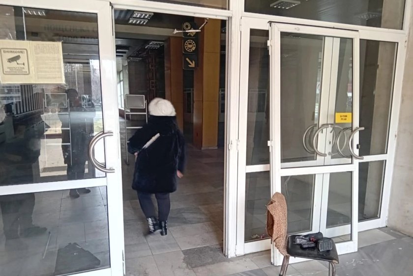 Bulgaristan'da Emeklilere Kötü Haber: Asgari Maaş Kaldırılırsa Yaklaşık 1 Milyon Kişi Etkilenecek