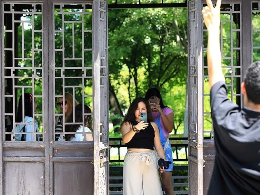 Çin Medya Grubu: Çin'e Yabancı Turist Akını Küresel Bir Trend Haline Geldi