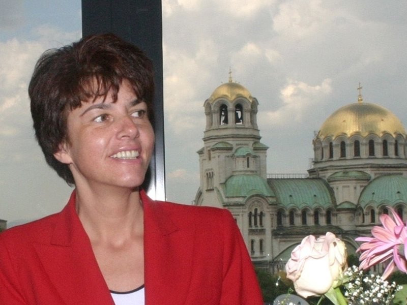 Denizden İlham Alan Alisa Sofiyanska, Kavarna'da Beşinci Sergisini Açıyor
