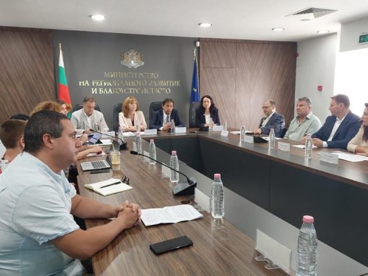 Bulgaristan'da Yerel Yönetimlere Daha Fazla Özerklik Verilmesi Gündemde