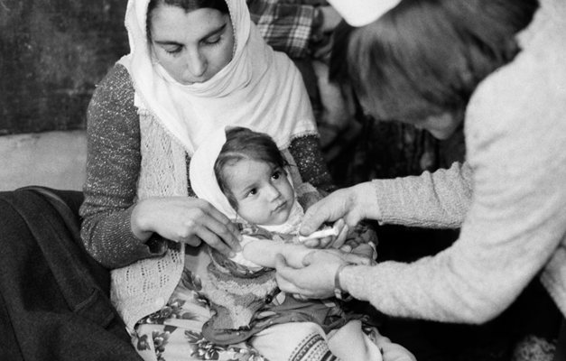ÜNİCEF'in 80. Yıl Fotograf Sergisi Rusçuk'ta